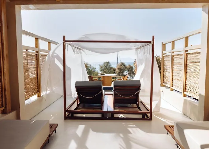 Avgoustos Suites Naxos