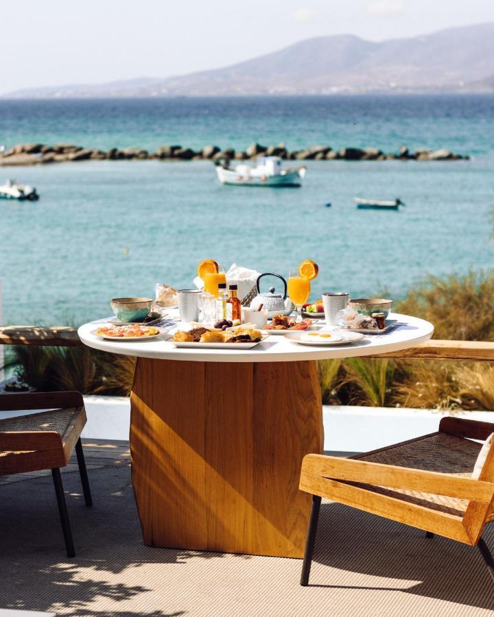 Avgoustos Naxos